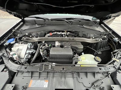 2025 Ford Utility Police Interceptor Base