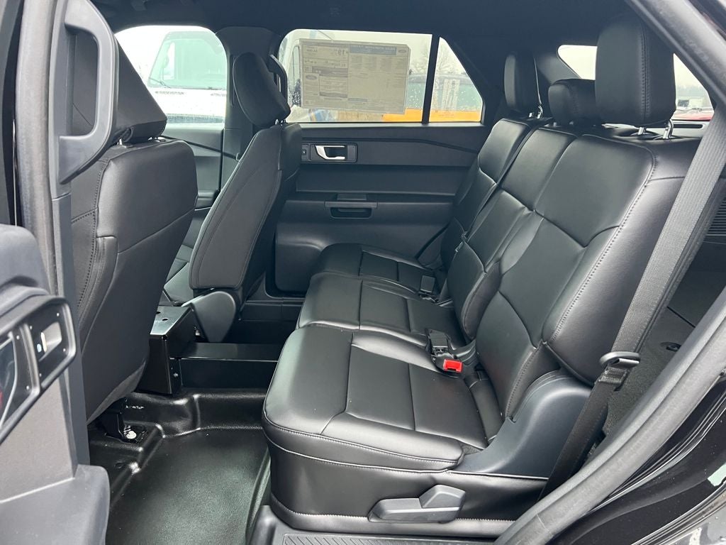 2025 Ford Utility Police Interceptor Base