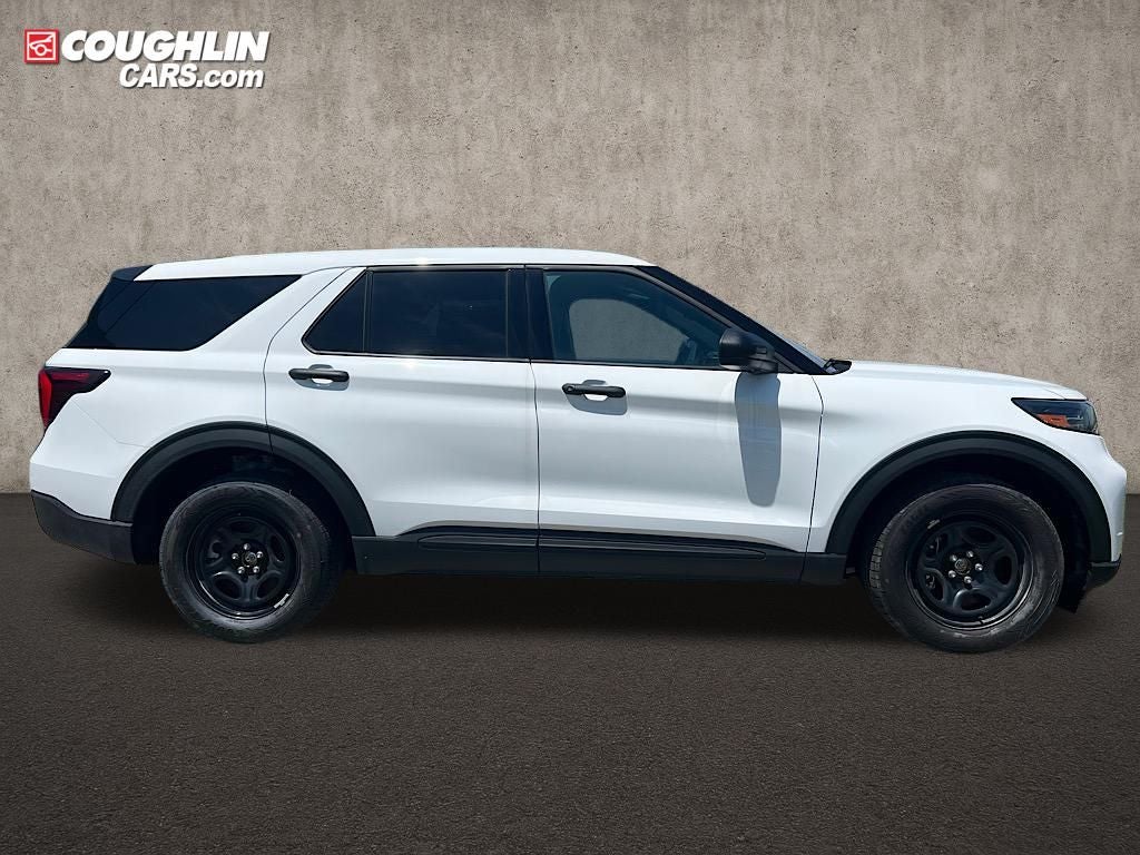 2025 Ford Utility Police Interceptor Base