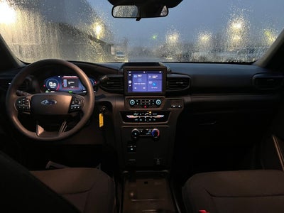 2025 Ford Utility Police Interceptor Base