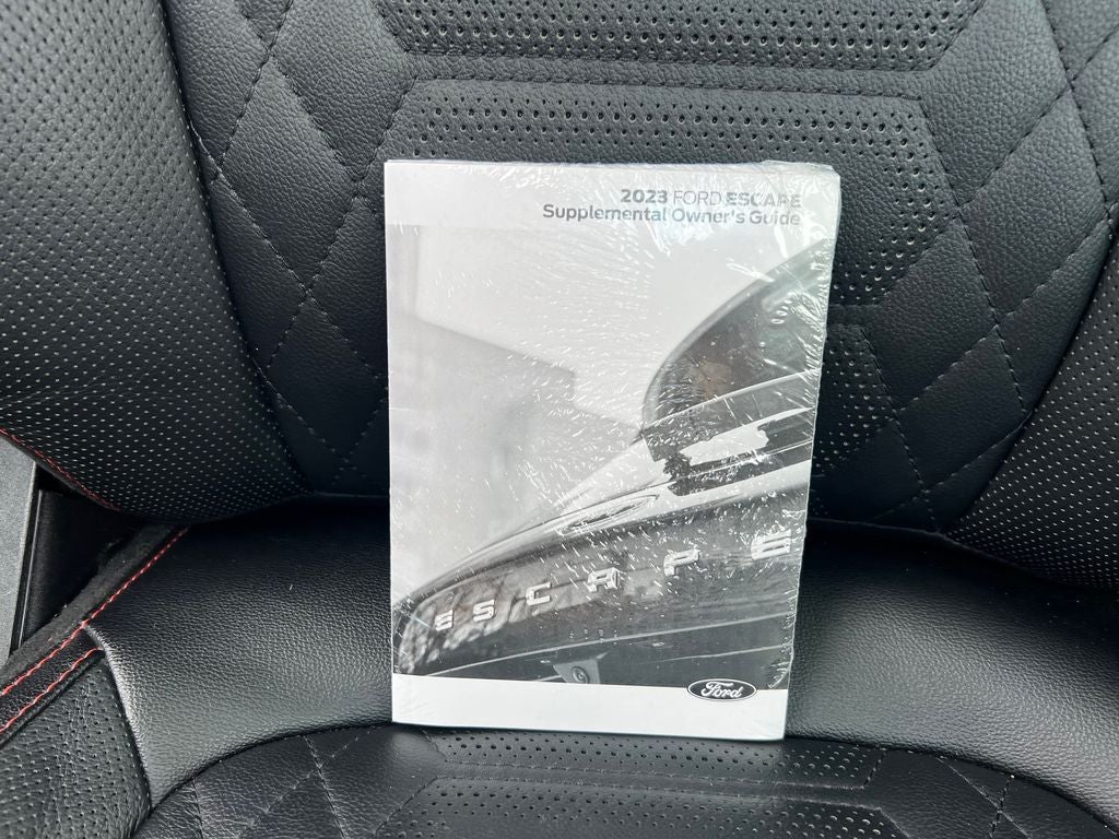 2023 Ford Escape ST-Line Elite