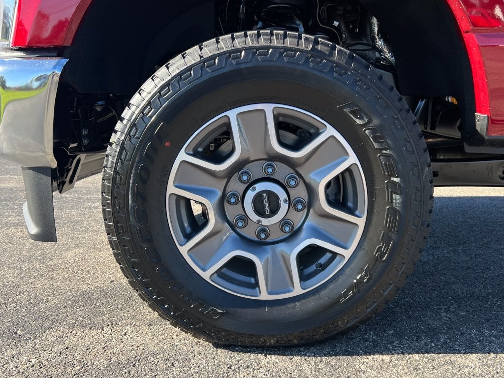 2027 Ford F-350SD Lariat