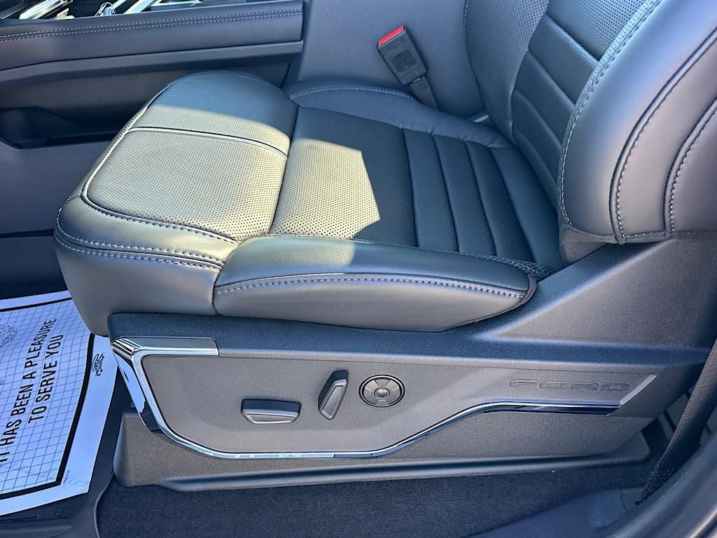 2026 Ford F-350SD Platinum 4X4