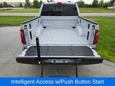 2025 Ford F-150 XLT 4X4