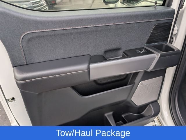 2025 Ford F-150 Lariat 4X4