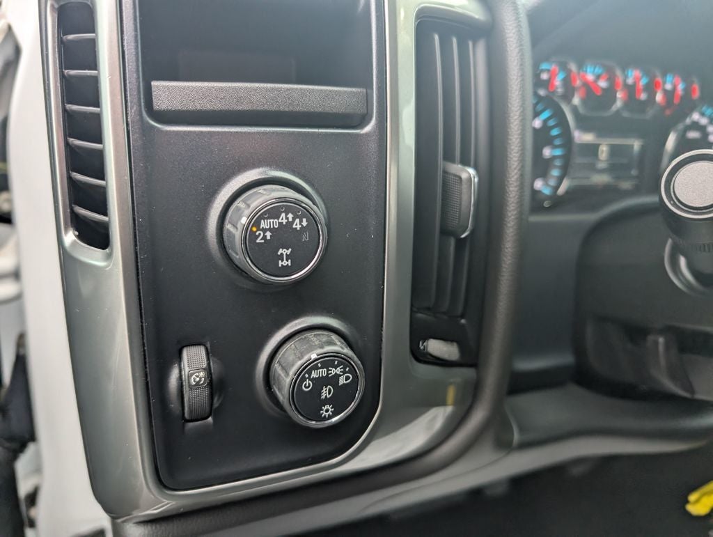 2018 Chevrolet Silverado 1500 LT LT1