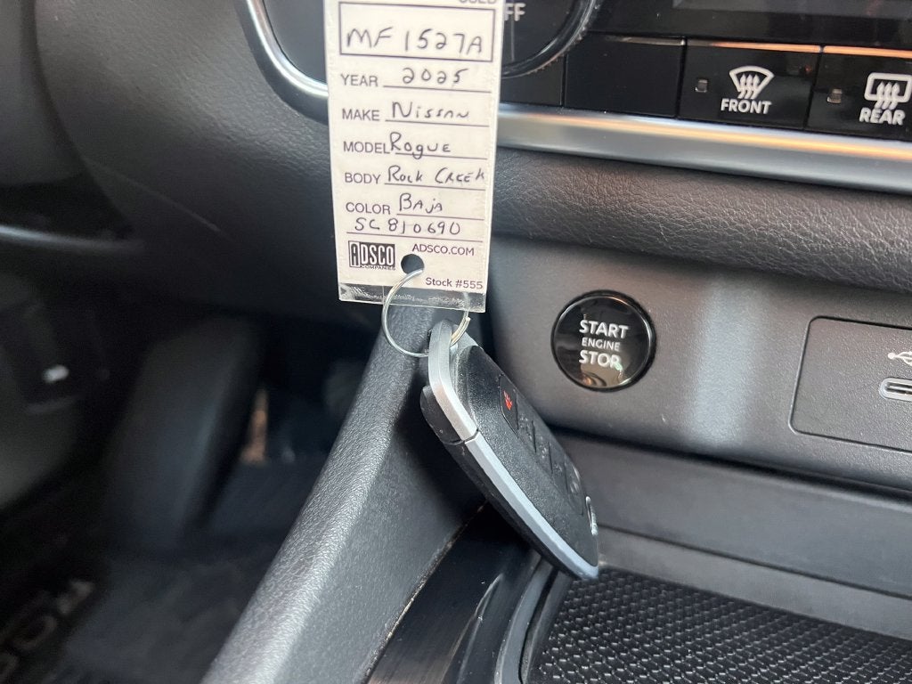 2025 Nissan Rogue Rock Creek