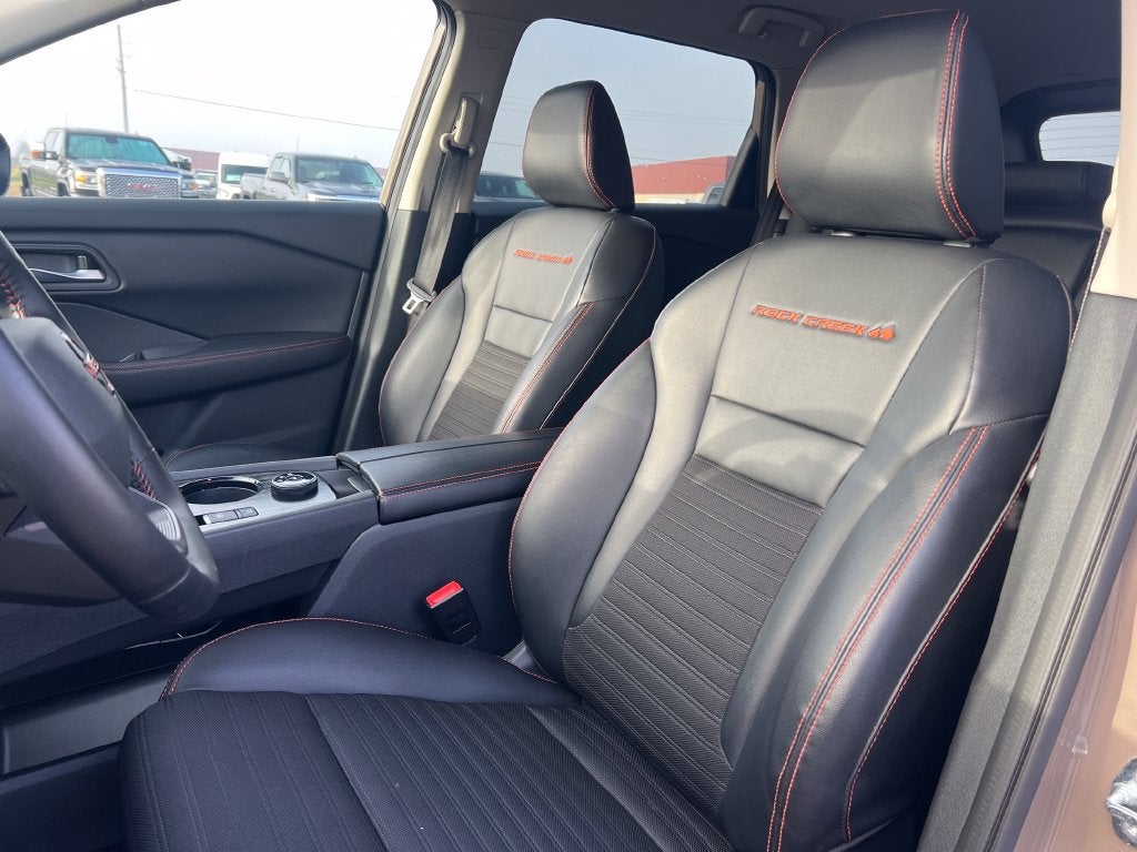 2025 Nissan Rogue Rock Creek