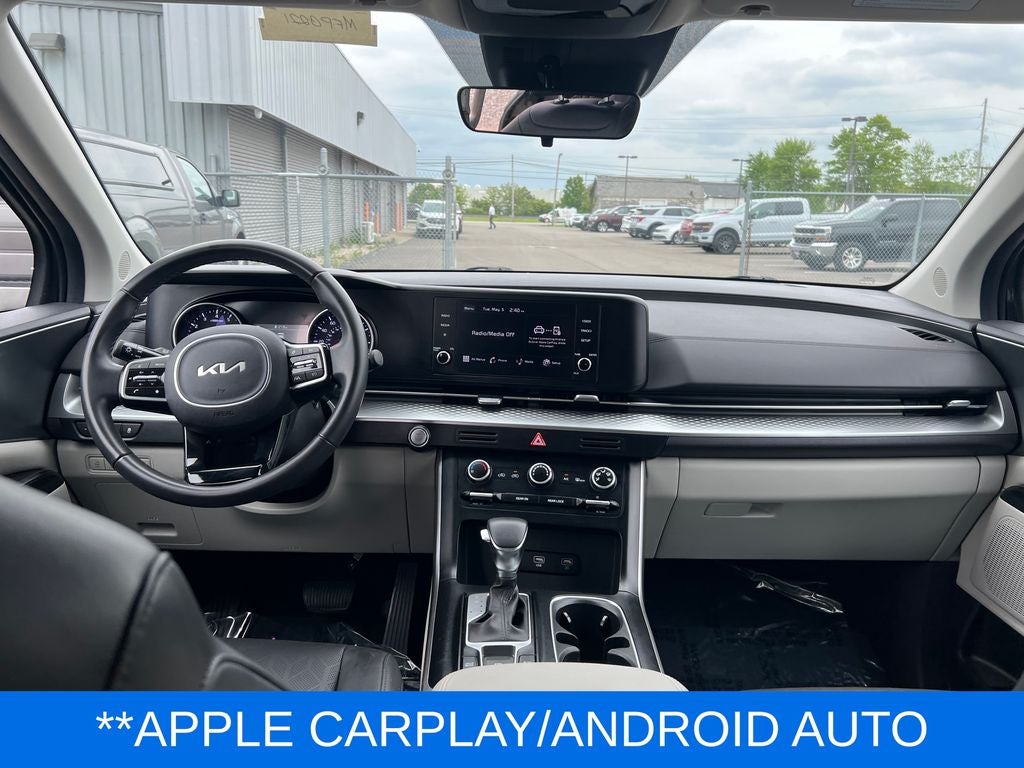 2024 Kia Carnival LX
