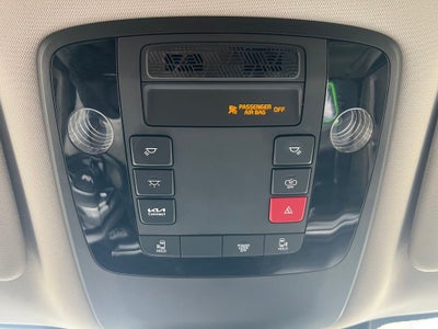 2025 Kia Carnival LXS