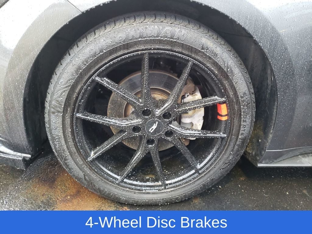 2016 Ford Mustang V6