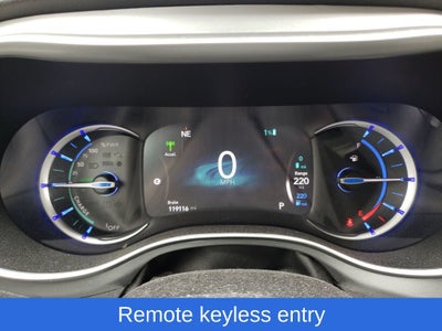 2019 Chrysler Pacifica Hybrid Touring L
