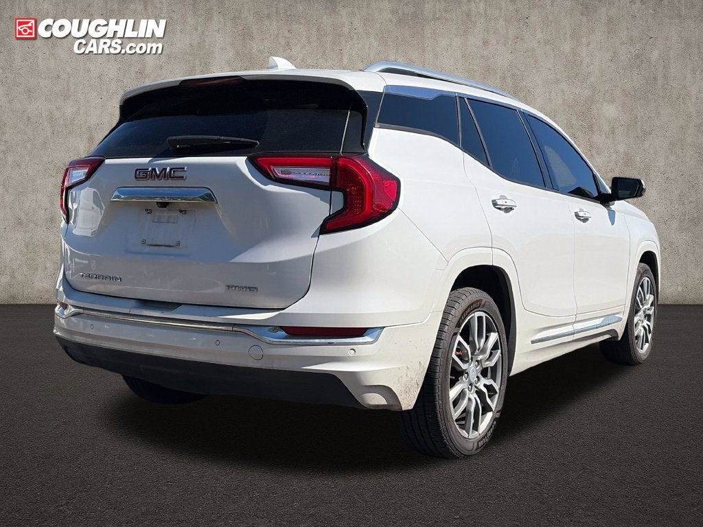 2023 GMC Terrain Denali