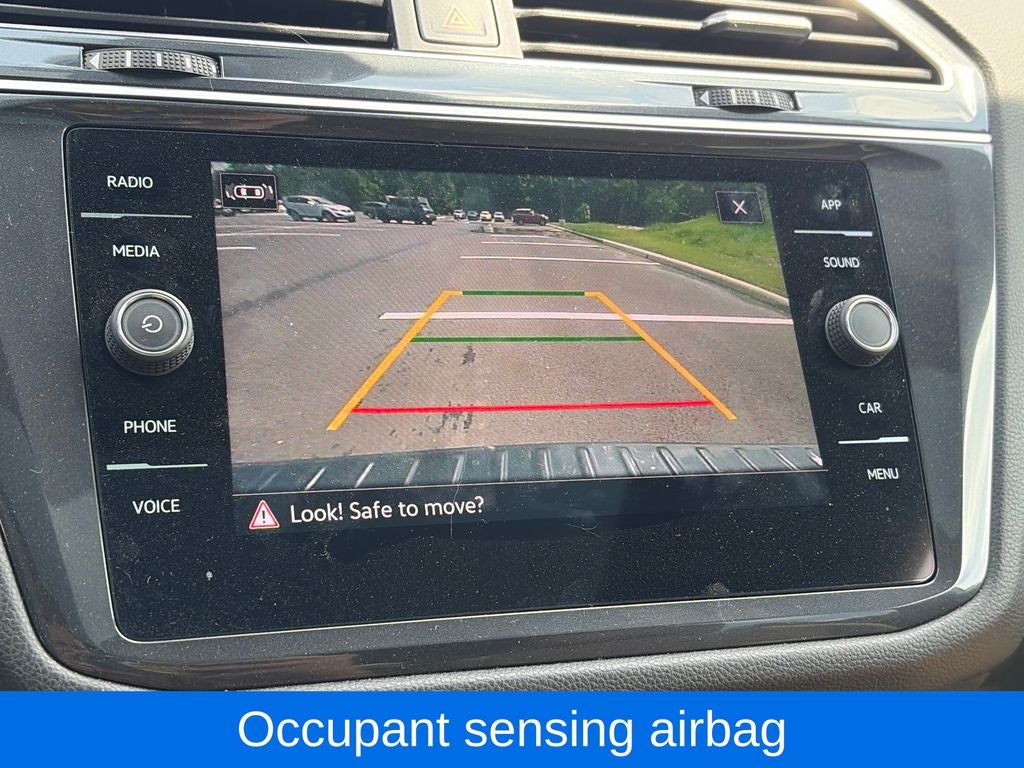 2024 Volkswagen Tiguan SE R-Line Black