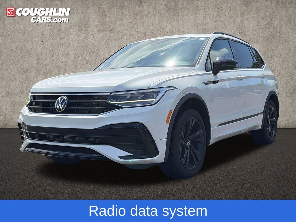 2024 Volkswagen Tiguan SE R-Line Black
