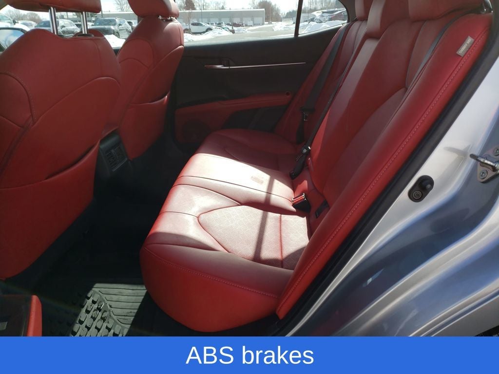 2019 Toyota Camry XSE