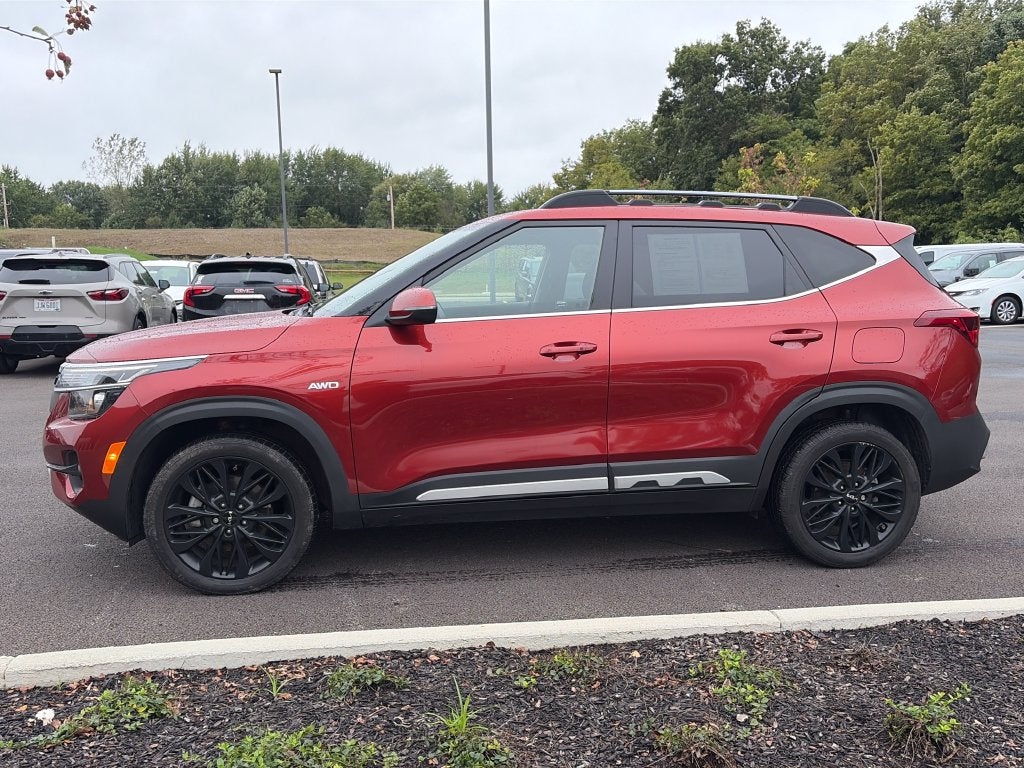 2022 Kia Seltos Nightfall