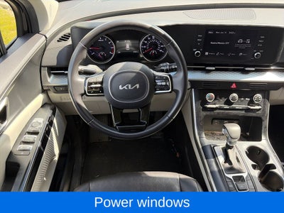 2024 Kia Carnival LX