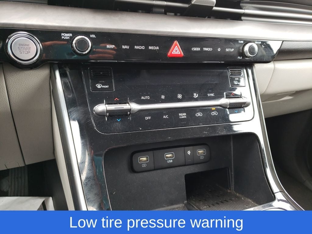 2022 Kia Carnival EX