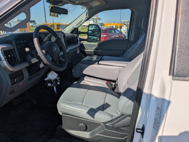 2026 Ford F-600SD XL