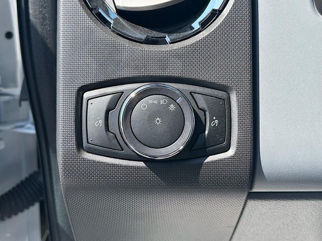 2025 Ford F-750SD Base