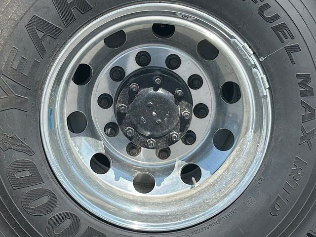 2025 Ford F-750SD Base