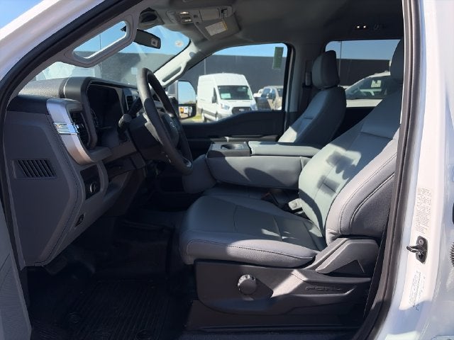 2027 Ford F-550SD XL DRW
