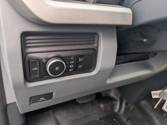 2026 Ford F-550SD DRW