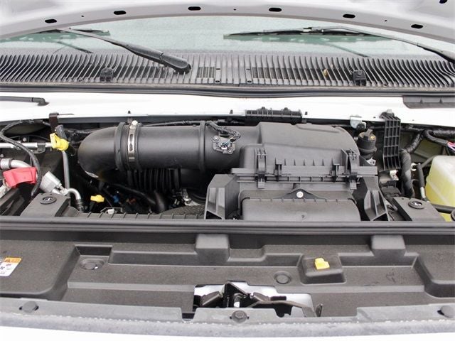 2025 Ford E-350SD Base Cutaway