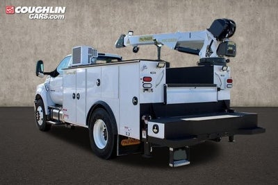 2024 Ford F-750SD Base