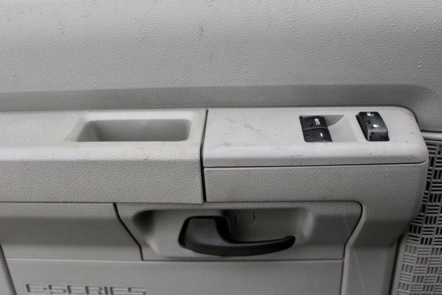 2025 Ford E-450SD Base