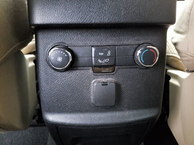 2017 Ford Explorer Base