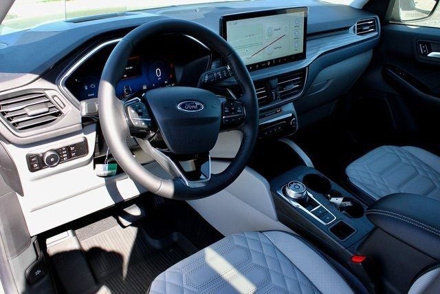 2024 Ford Escape Plug-In Hybrid Base