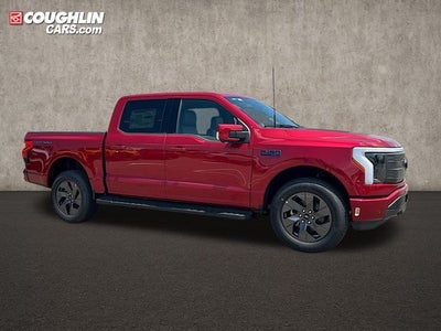 2025 Ford F-150 Lightning Lariat