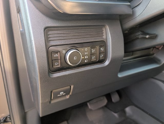 2027 Ford F-350SD Lariat