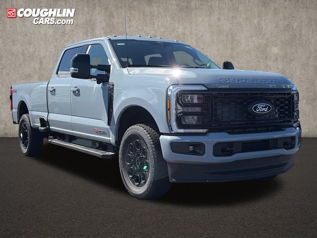 2027 Ford F-350SD Lariat