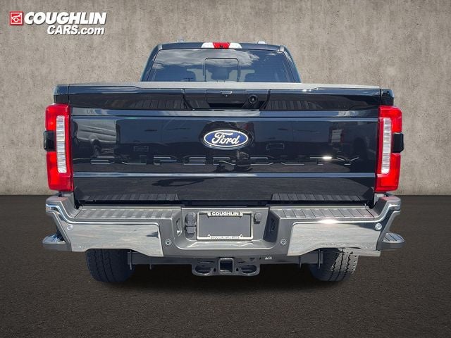 2027 Ford F-350SD Lariat
