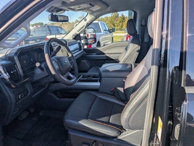 2027 Ford F-350SD Lariat