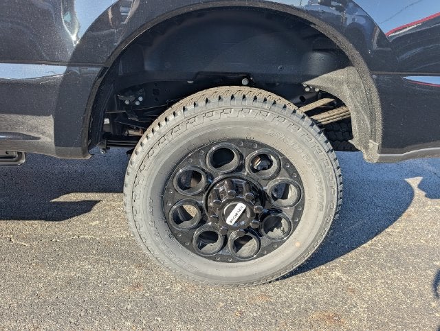 2027 Ford F-350SD Lariat