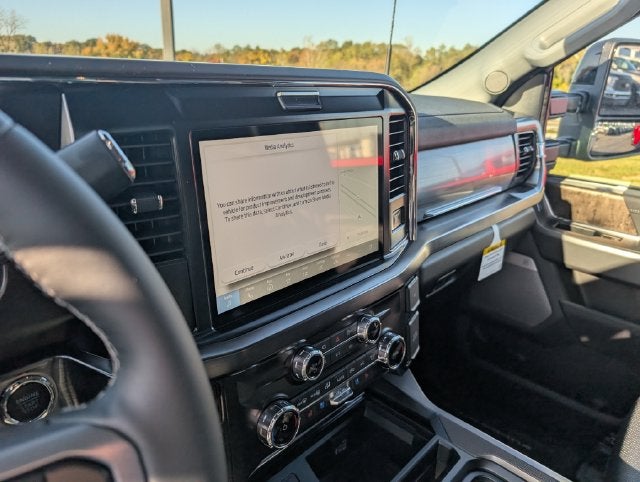 2027 Ford F-350SD Lariat