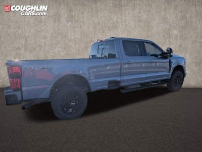 2027 Ford F-350SD Lariat