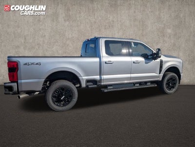 2027 Ford F-350SD Lariat