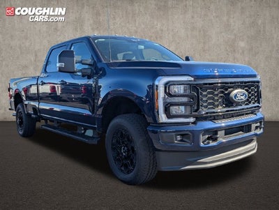 2027 Ford F-350SD Lariat