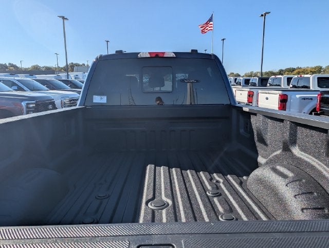 2027 Ford F-350SD Lariat