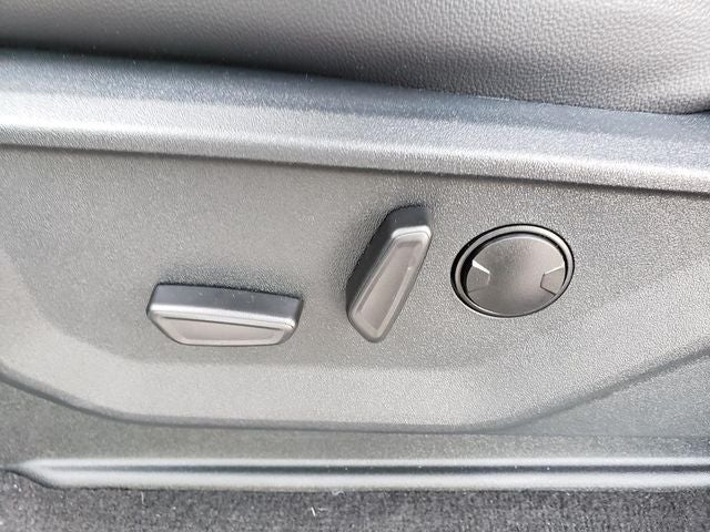 2025 Ford F-350SD Lariat