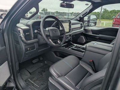2026 Ford F-350SD Platinum DRW