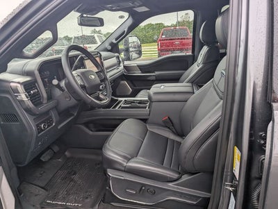 2026 Ford F-350SD Platinum DRW