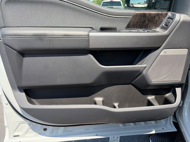 2026 Ford F-450SD Lariat DRW