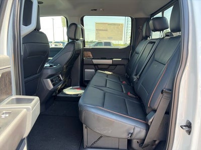 2026 Ford F-450SD Lariat DRW