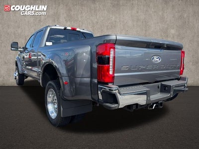 2027 Ford F-450SD Lariat DRW